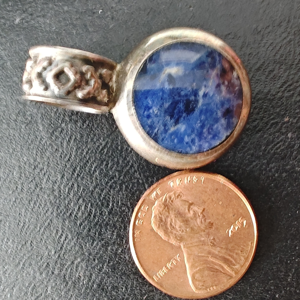 Lapis Lazuli In Silver Pendant